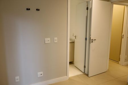 Apartamento para alugar com 112m², 3 quartos e 2 vagasQuarto 2 - Suíte