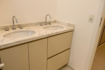 Apartamento para alugar com 112m², 3 quartos e 2 vagasBanheiro da Suíte 3