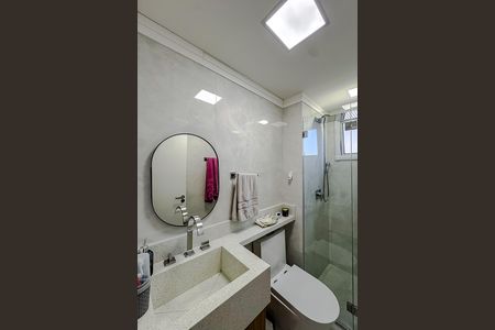 Apartamento à venda com 65m², 2 quartos e 1 vaga Apartamento à venda com 65m², 2 quartos e 1 vagaBanheiro
