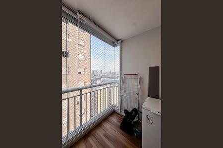 Apartamento à venda com 65m², 2 quartos e 1 vaga Apartamento à venda com 65m², 2 quartos e 1 vagaVaranda da Sala