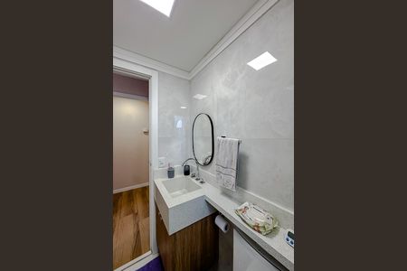 Apartamento à venda com 65m², 2 quartos e 1 vaga Apartamento à venda com 65m², 2 quartos e 1 vagaBanheiro