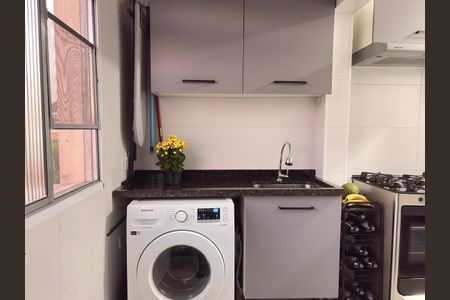 Apartamento à venda com 56m², 2 quartos e 1 vagaÁrea de Serviço