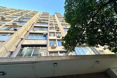 Apartamento à venda com 70m², 2 quartos e sem vaga