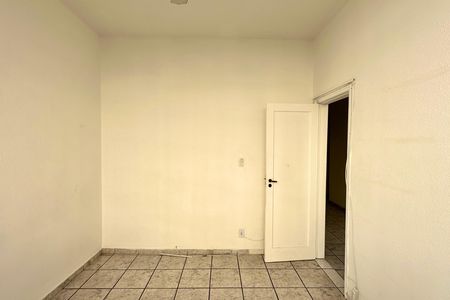 Apartamento à venda com 70m², 2 quartos e sem vaga