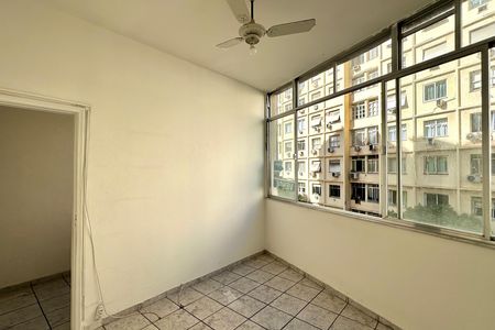 Apartamento à venda com 70m², 2 quartos e sem vaga