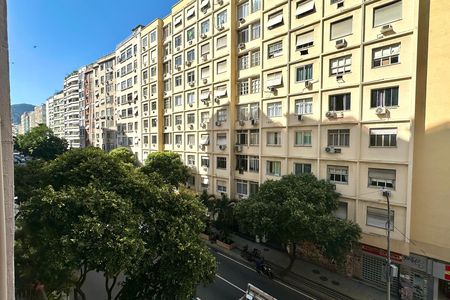 Apartamento à venda com 70m², 2 quartos e sem vaga