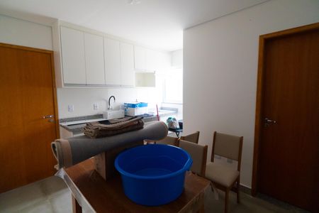 Sala/Cozinha de apartamento para alugar com 1 quarto, 26m² em Jardim Oriental, São Paulo