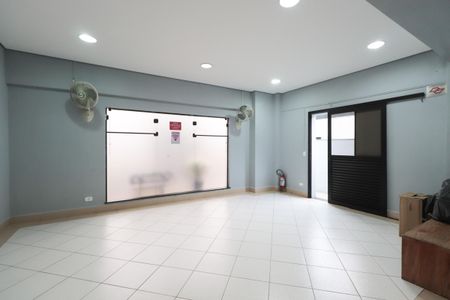 Apartamento para alugar com 71m², 2 quartos e 1 vagaÁrea comum - Salão de festas