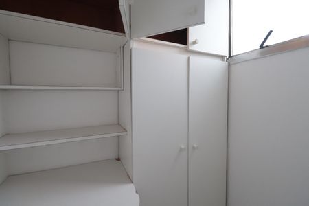 Apartamento para alugar com 71m², 2 quartos e 1 vagaDespensa