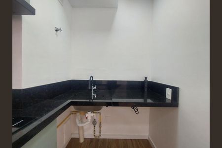 Apartamento para alugar com 34m², 2 quartos e sem vagaÁrea de Serviço