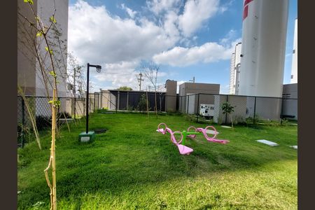 Apartamento para alugar com 34m², 2 quartos e sem vagaÁrea comum - Playground