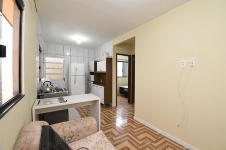 Sala/Cozinha de casa para alugar com 2 quartos, 80m² em Capão da Imbuia, Pinhais
