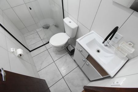 Casa para alugar com 80m², 2 quartos e sem vagaBanheiro