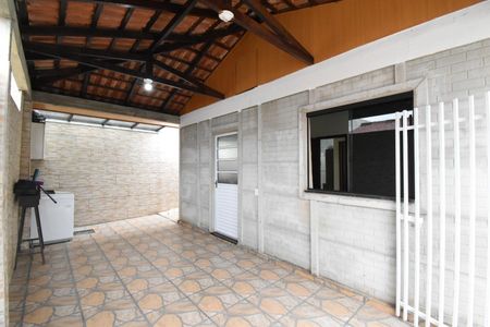 Casa para alugar com 80m², 2 quartos e sem vagaVaranda e Área de serviço 