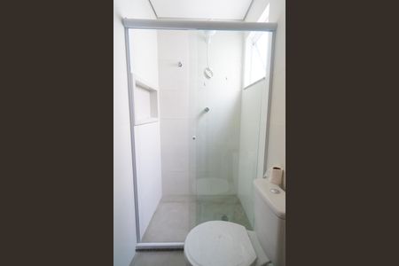 Banheiro de apartamento para alugar com 1 quarto, 26m² em Jardim Oriental, São Paulo
