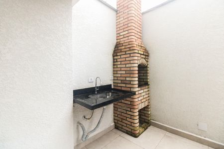 Quintal com Churrasqueira e Garagem  de casa à venda com 3 quartos, 136m² em Chácara Santo Antônio (zona Leste), São Paulo