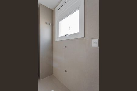 Cozinha e Área de Serviço de apartamento à venda com 3 quartos, 89m² em Vila Ipiranga, Porto Alegre