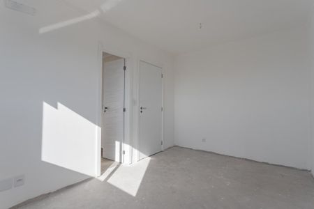 Suíte de apartamento à venda com 3 quartos, 89m² em Vila Ipiranga, Porto Alegre