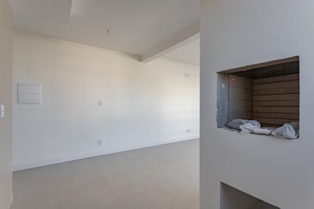 Cozinha e Área de Serviço de apartamento à venda com 3 quartos, 89m² em Vila Ipiranga, Porto Alegre