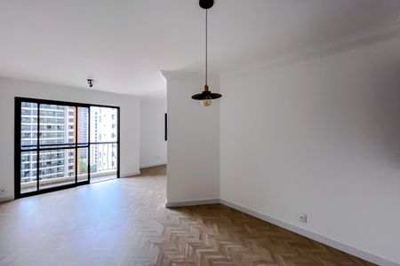 Sala de apartamento para alugar com 2 quartos, 73m² em Perdizes, São Paulo