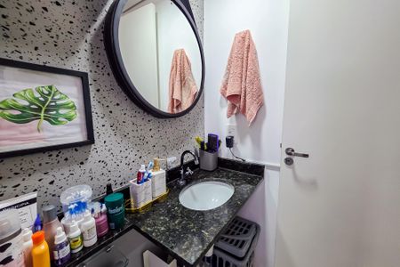 Apartamento à venda com 39m², 2 quartos e 1 vaga Apartamento à venda com 39m², 2 quartos e 1 vagaBanheiro