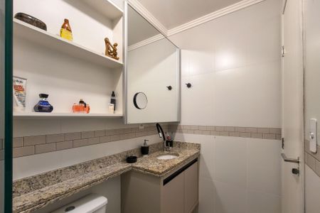 Apartamento para alugar com 100m², 2 quartos e 2 vagasBanheiro da Suíte