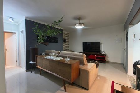 Apartamento para alugar com 100m², 2 quartos e 2 vagasSala