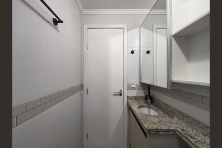 Apartamento para alugar com 100m², 2 quartos e 2 vagasBanheiro 