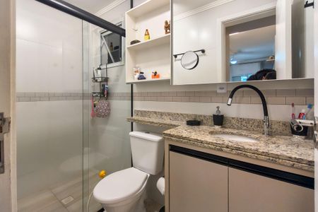 Apartamento para alugar com 100m², 2 quartos e 2 vagasBanheiro da Suíte