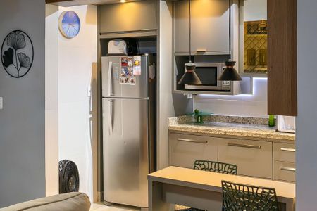 Apartamento para alugar com 100m², 2 quartos e 2 vagasCozinha 
