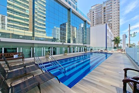 Apartamento para alugar com 100m², 2 quartos e 2 vagasÁrea comum - Piscina