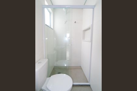 Banheiro de apartamento para alugar com 1 quarto, 26m² em Jardim Oriental, São Paulo