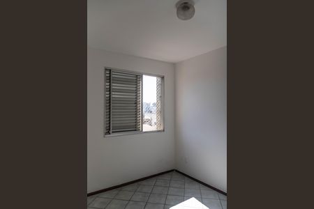 Quarto 1 de apartamento para alugar com 2 quartos, 76m² em Gutierrez, Belo Horizonte