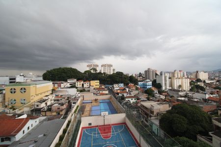 Apartamento para alugar com 48m², 2 quartos e 1 vagaSala / Cozinha - Varanda