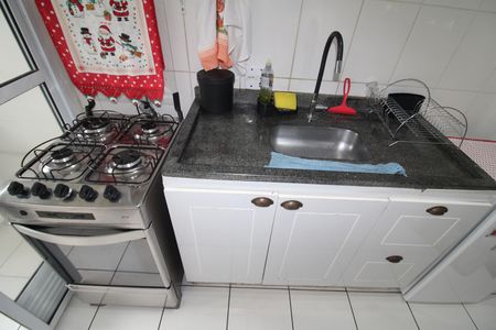 Sala / Cozinha de apartamento para alugar com 2 quartos, 48m² em Vila Nova Cachoeirinha, São Paulo
