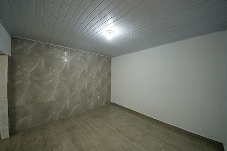 Casa para alugar com 1 quarto, 45m² em Vila Tolstoi, São Paulo