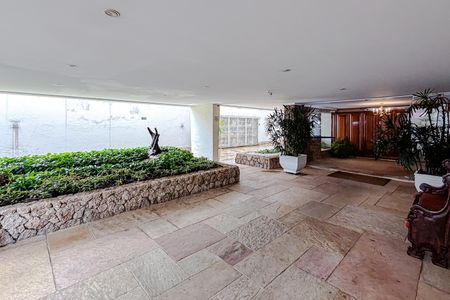 Apartamento à venda com 114m², 3 quartos e 1 vaga Apartamento à venda com 114m², 3 quartos e 1 vagaÁrea comum