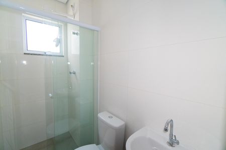 Banheiro de apartamento para alugar com 1 quarto, 25m² em Jardim Oriental, São Paulo