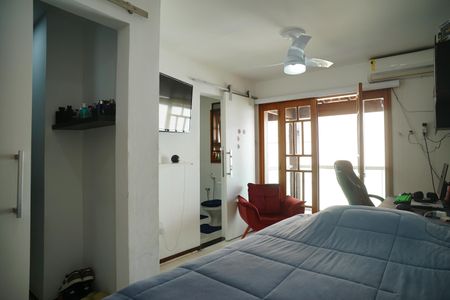 Casa de condomínio à venda com 450m², 4 quartos e 4 vagasSuíte 2