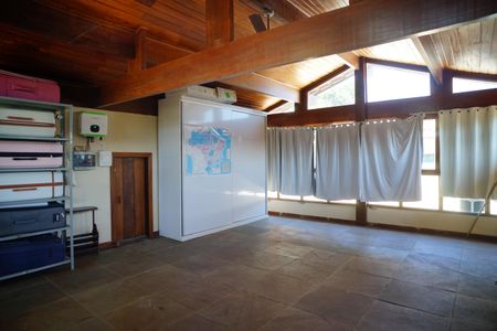 Casa de condomínio à venda com 450m², 4 quartos e 4 vagasCobertura