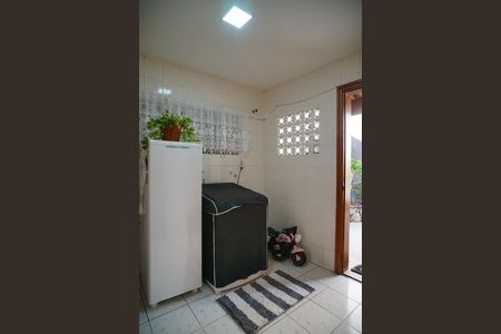 Casa de condomínio à venda com 450m², 4 quartos e 4 vagasÁrea de Serviço