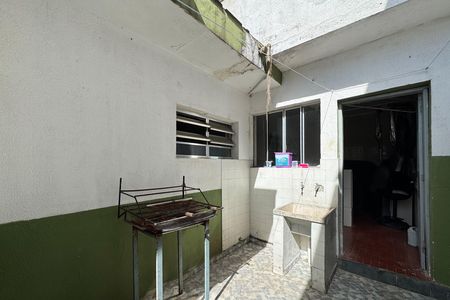 Área de Serviço de casa para alugar com 3 quartos, 380m² em Vila Jupiter, São Bernardo do Campo