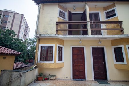 Casa de condomínio para alugar com 120m², 2 quartos e 2 vagasFachada do Condominio interno