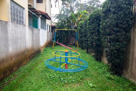 Casa de condomínio para alugar com 120m², 2 quartos e 2 vagasÁrea comum - Playground