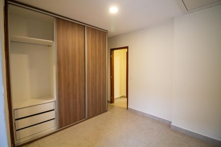 Casa de condomínio para alugar com 120m², 2 quartos e 2 vagasSuíte 1
