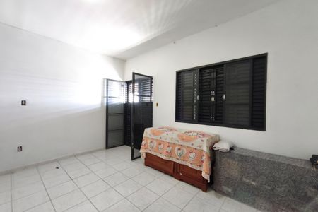 Casa para alugar com 180m², 3 quartos e 1 vaga Casa para alugar com 180m², 3 quartos e 1 vagaQuarto 3