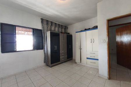 Casa para alugar com 180m², 3 quartos e 1 vaga Casa para alugar com 180m², 3 quartos e 1 vagaQuarto 2