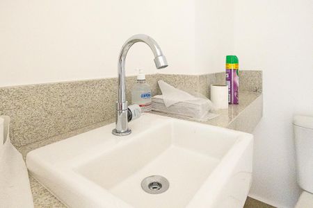 Apartamento à venda com 61m², 1 quarto e 1 vaga Apartamento à venda com 61m², 1 quarto e 1 vagaLavabo