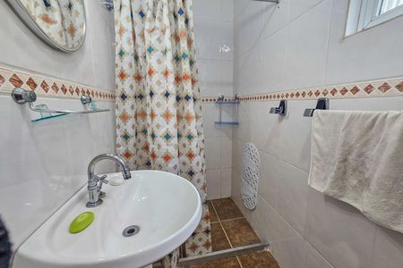 Apartamento para alugar com 114m², 2 quartos e 1 vaga Apartamento para alugar com 114m², 2 quartos e 1 vagaBanheiro social