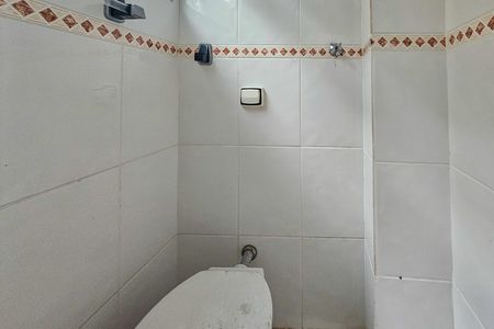 Apartamento para alugar com 114m², 2 quartos e 1 vaga Apartamento para alugar com 114m², 2 quartos e 1 vagaBanheiro de serviço